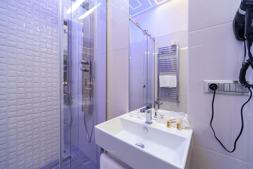 Guesthouse Pop Рим Екстериор снимка